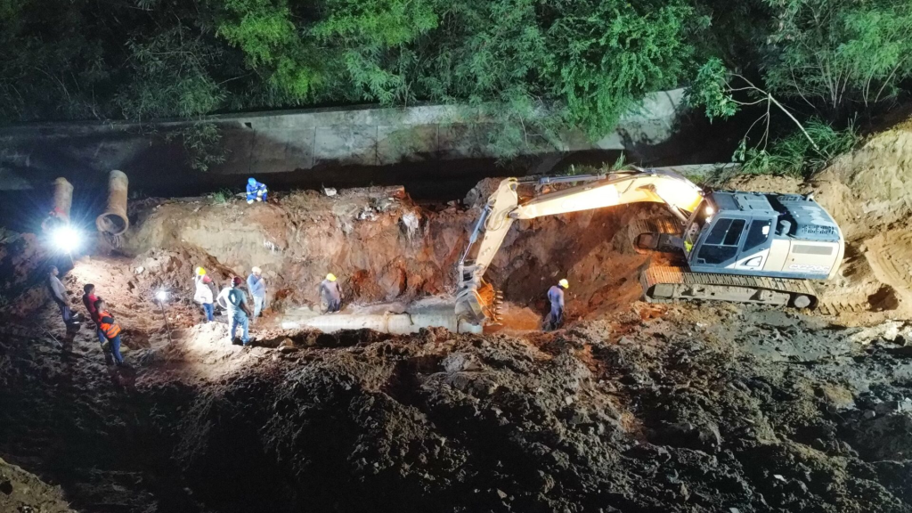 Caern conclui reparo em vazamento de esgoto no canal do Baldo; multa chega a R$ 220&nbsp;mil